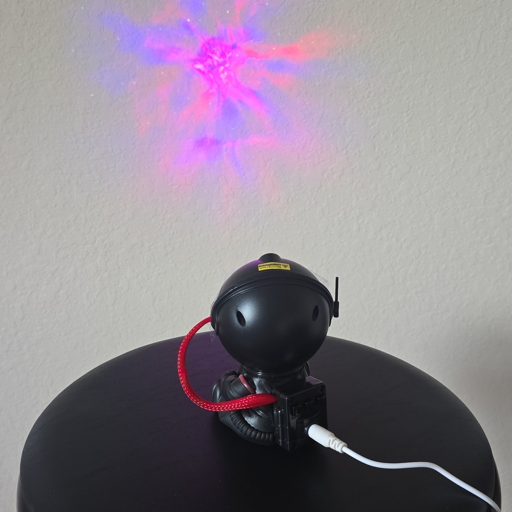 NIGHTLIGHT. Black VR Headset Accessory with Red Cable - Unknown Brand